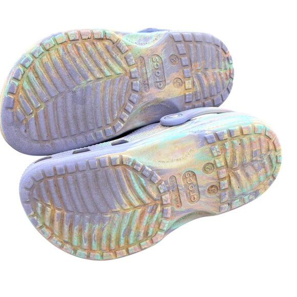 Lilac Tie-Dye Crocs Clog Shoes Multicolor Rubber Size 2 Junior - Picture 6 of 7